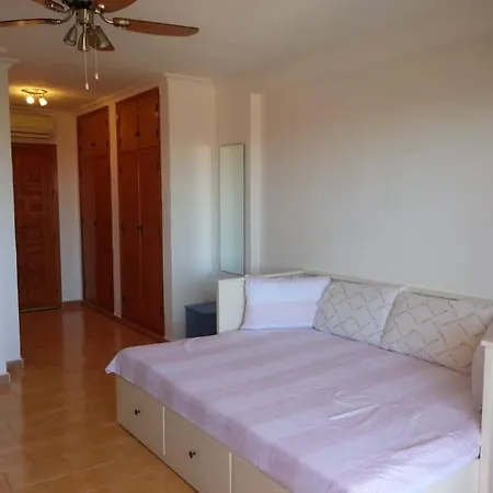Apartment Estudio En A 700 M Del Mar Torrevieja