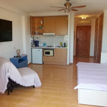 Estudio En A 700 M Del Mar * Torrevieja
